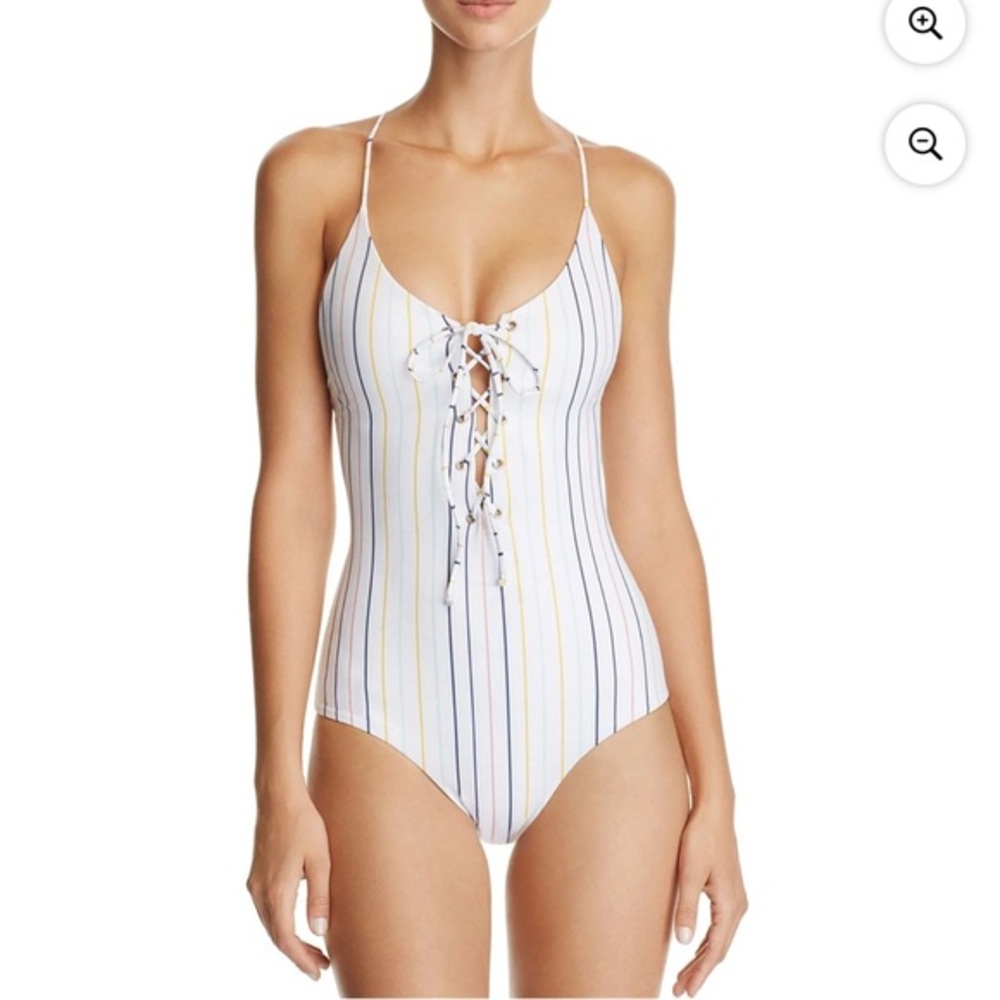 NWT Tavik Womens Monahan One Piece Monokini Swimsuit, White, Medium